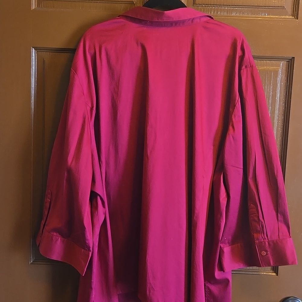 Maggie Barnes-Burgundy, collared, button down front, 3/4 sleeved top. Sz 34 NWT. - Picture 11 of 12